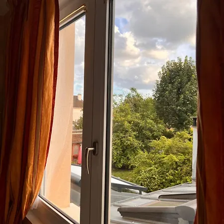 Cosy Apartment Stains